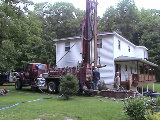 Mud Rotary Drilling